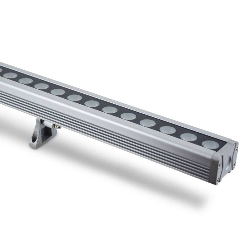 BAÑADOR lineal LED DE PARED