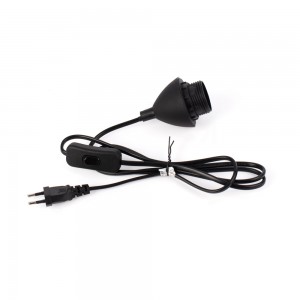 Cable con interruptor y enchufe incluido de color negro