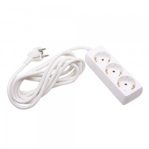 Regleta con tres enchufes Schuko 230V con cable de 3 m de color blanco