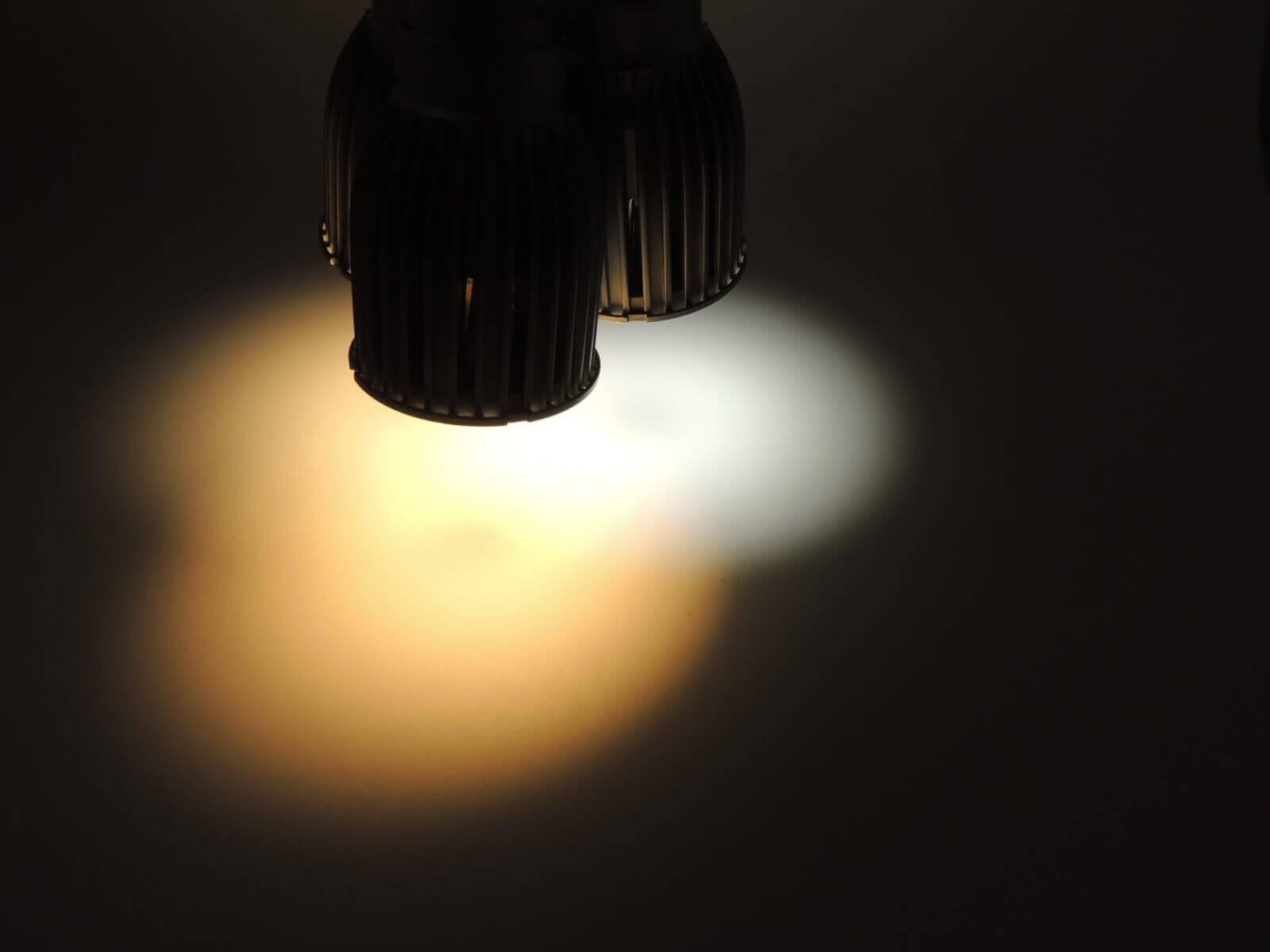 Punto canta comer Luz LED ¿Cálida, Fría o Neutra? Ilumina según el ambiente.