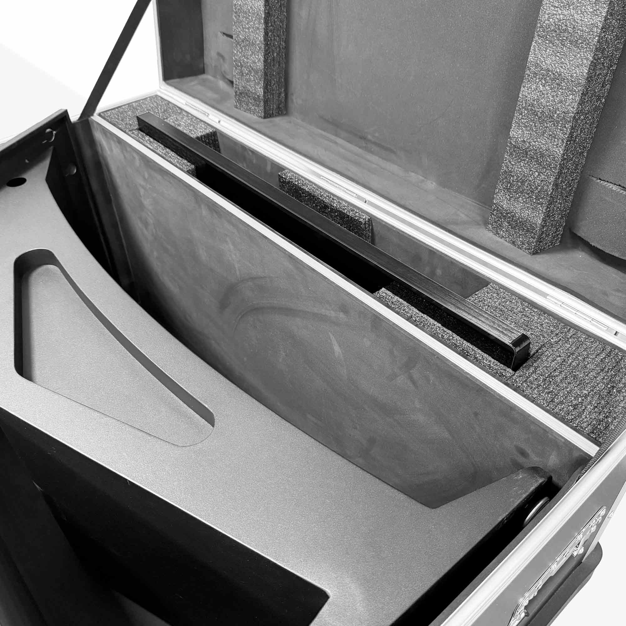 Flight Case para Digital Kiosk 32"  DDT32 - con Foam, Ruedas y Asas – Transporte Seguro en Ferias y Eventos (5)