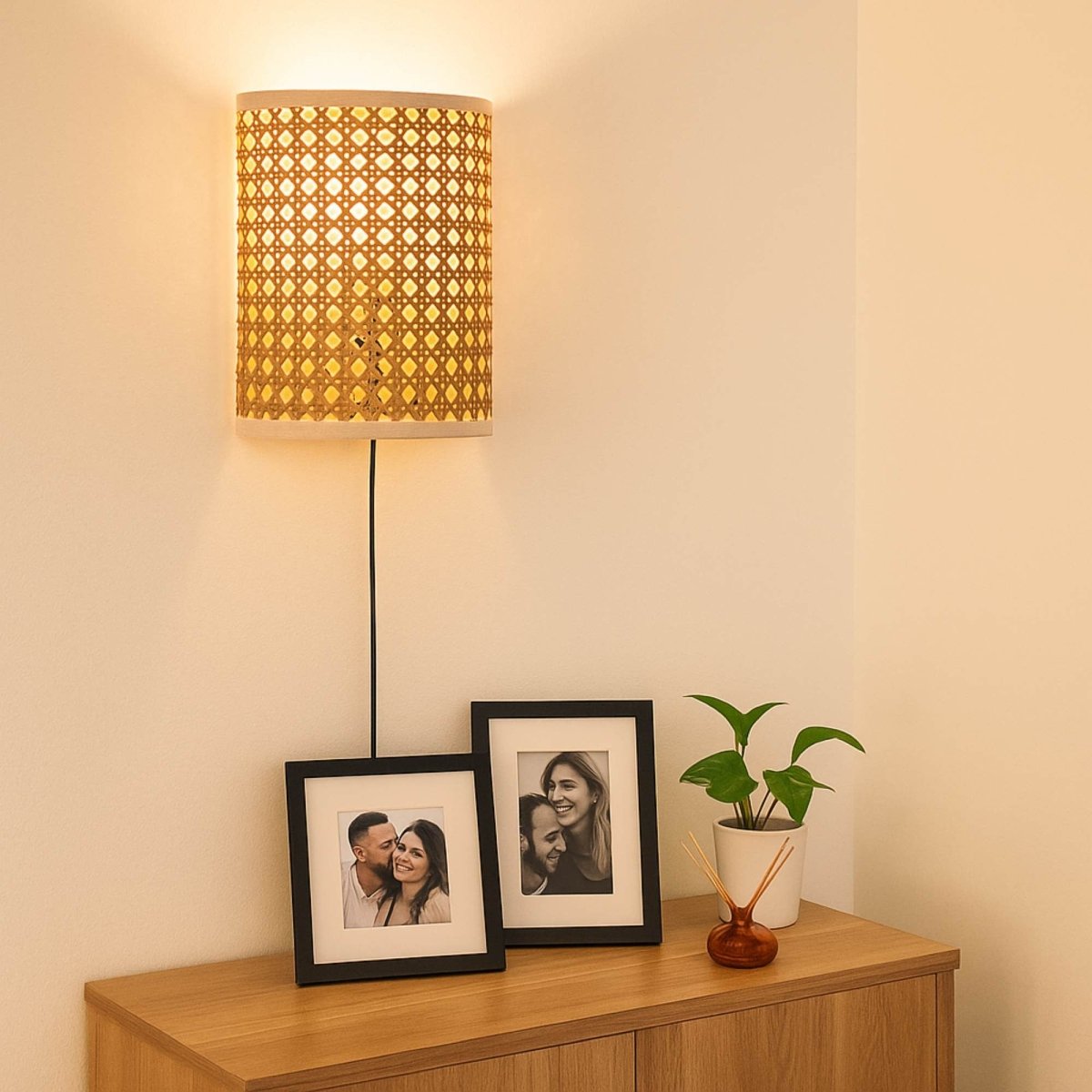Aplique de pared de mimbre "BERGIN" - E27 - Interruptor y enchufe - Barcelona Led-Decoración