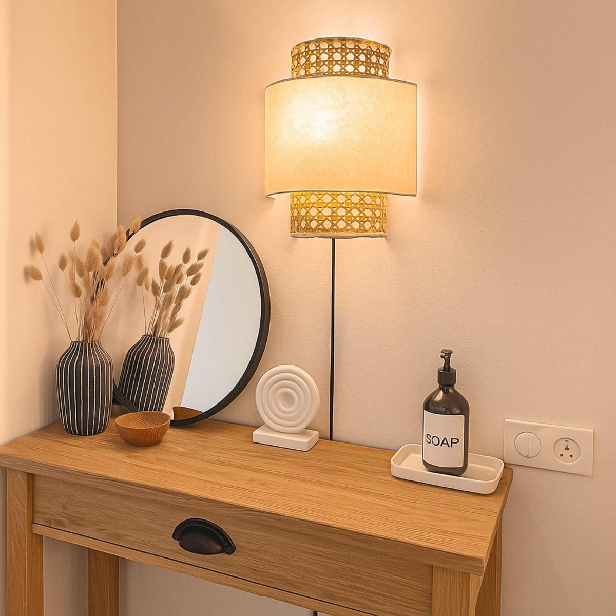 Aplique de pared de mimbre y tela "HANS" - E27 - Interruptor y enchufe - Barcelona Led-Decoración