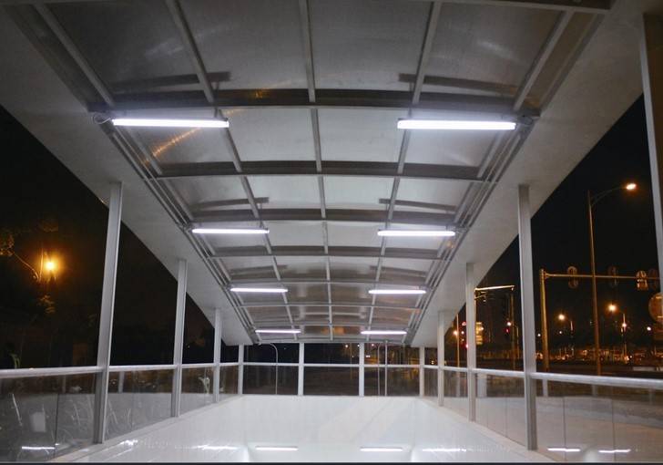 Tubo LED 60cm T8 - 9W - 140lm/W (7)