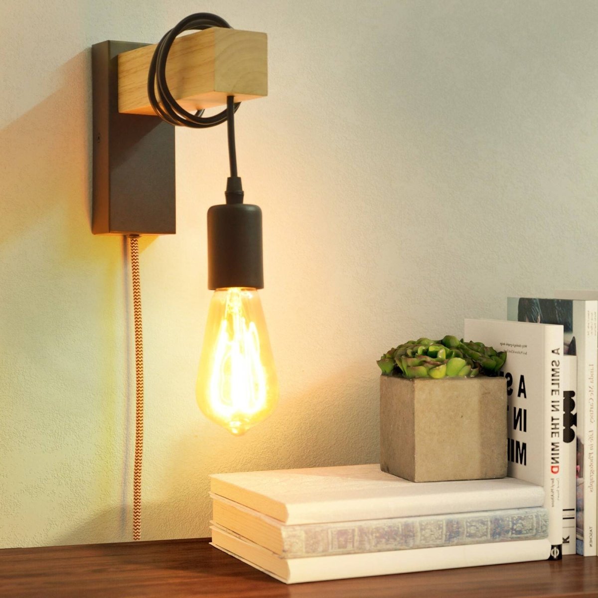 Apliques de pared madera "RUDER" - Con interruptor y enchufe - E27 - Barcelona Led-Decoración
