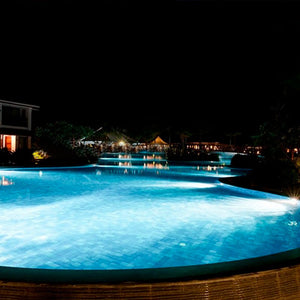 Foco LED sumergible para embarcaciones 12-24V - 60W - Blanco frío - Empotrable en tapón de drenaje (3)