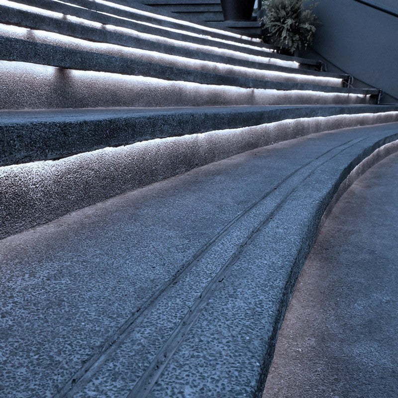 Tira LED 220V - 300W (2400xSMD2835) - 12mm - Apta exterior: IP67 - Rollo 20 metros (11)