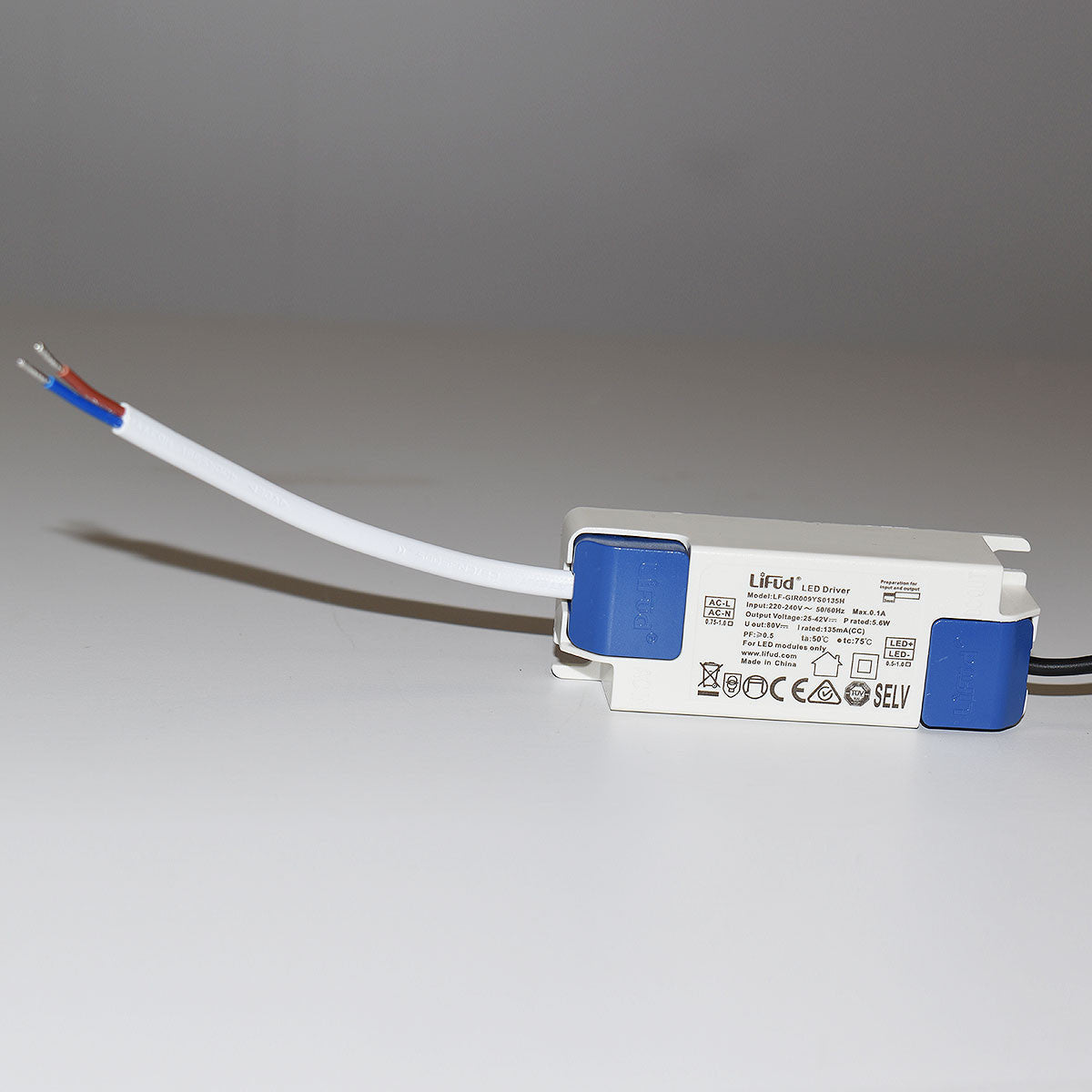 Foco LED empotrable 6W "KOPPA"- Óptica 24º - Corte Ø 65mm - Bajo UGR (7)