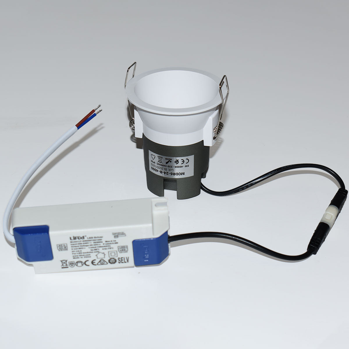 Foco LED empotrable 6W "KOPPA"- Óptica 24º - Corte Ø 65mm - Bajo UGR (13)