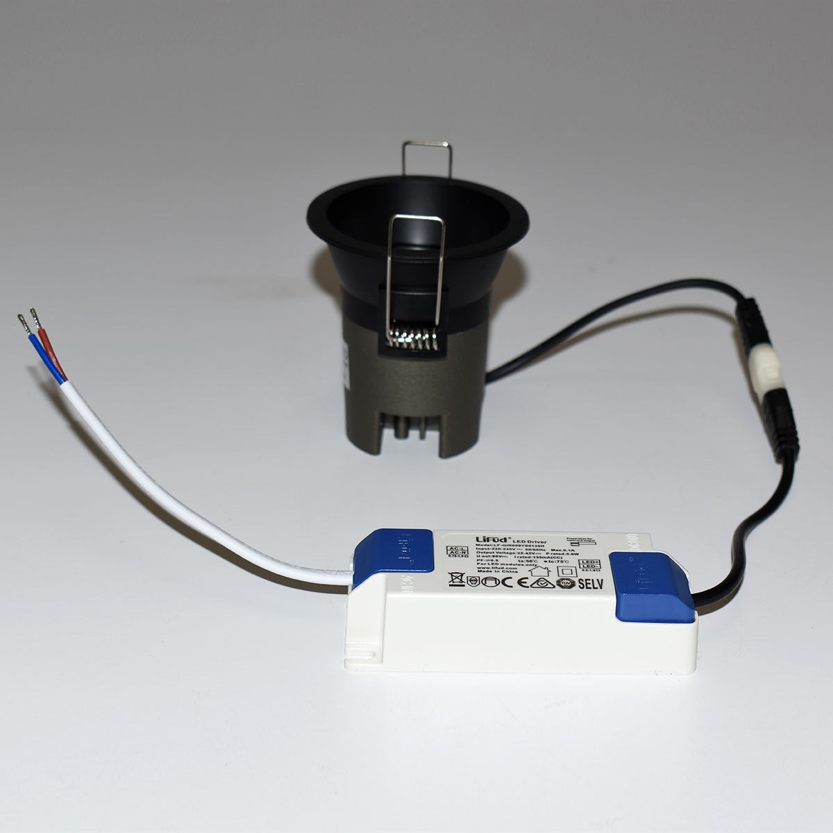 Foco LED empotrable 6W "KOPPA"- Óptica 15º - Corte Ø 65mm - Bajo UGR (7)