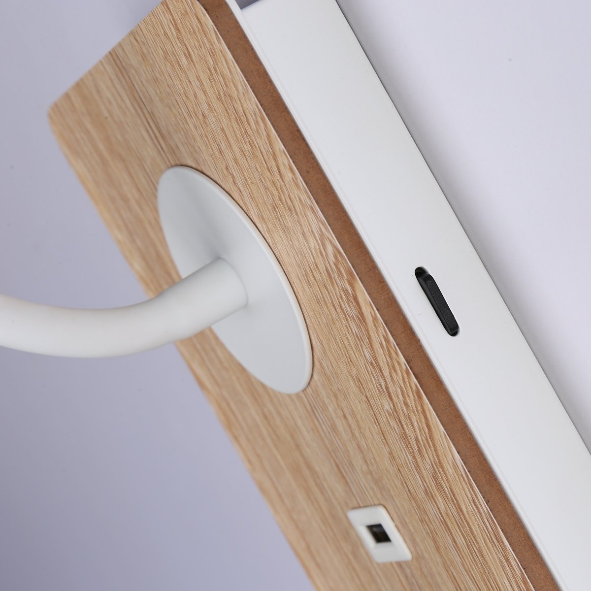 Aplique de pared flexible para lectura con puerto USB "LONDON USB" - Chip CREE - 3W - Barcelona Led-Decoración