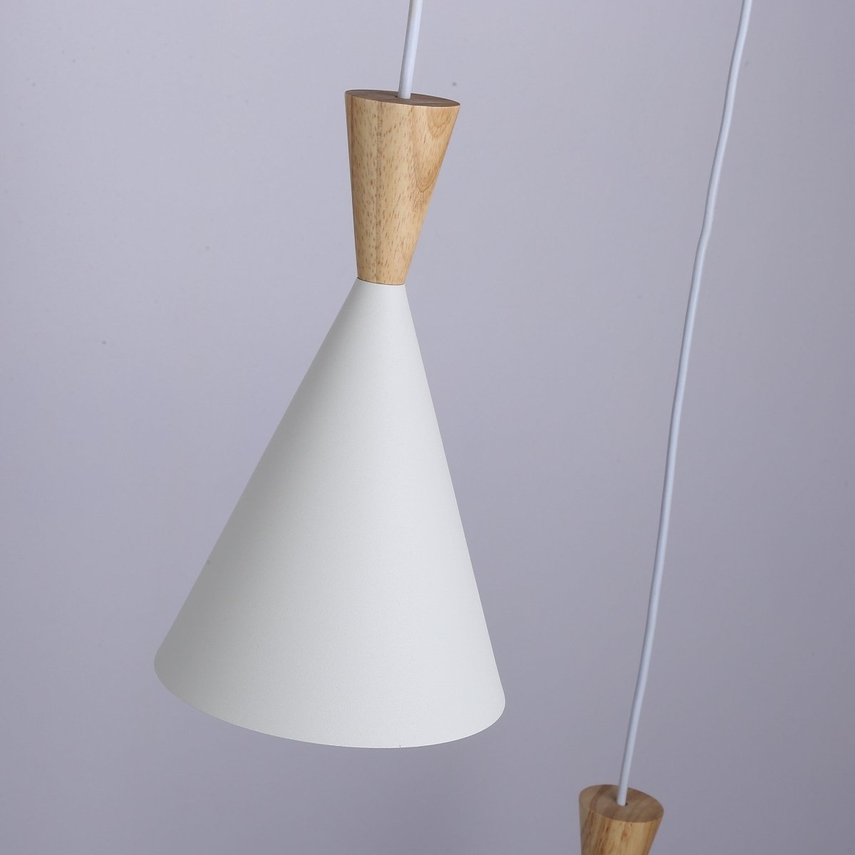 Lámpara colgante triple de metal y madera "Lima" - Barcelona Led-Decoración