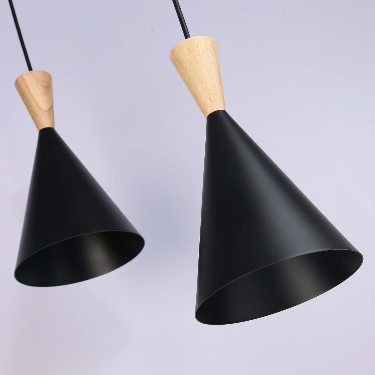 Lámpara colgante triple de metal y madera "Lima" - Barcelona Led-Decoración
