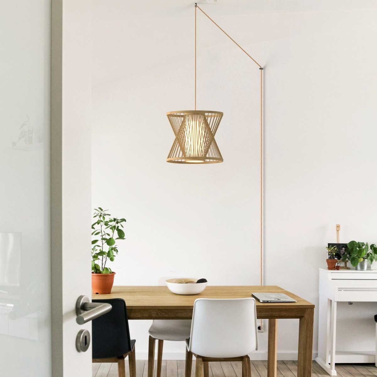 Lámpara colgante de bambú "Rise" con interruptor y enchufe - Barcelona Led-Decoración