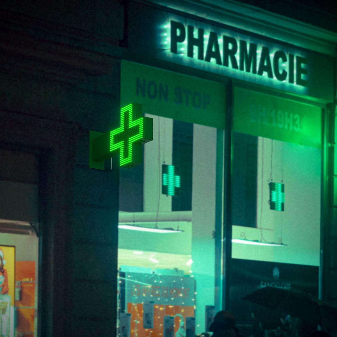 Cruz de farmacia LED monocolor verde - 50x50cm - Doble cara - Exterior (1)