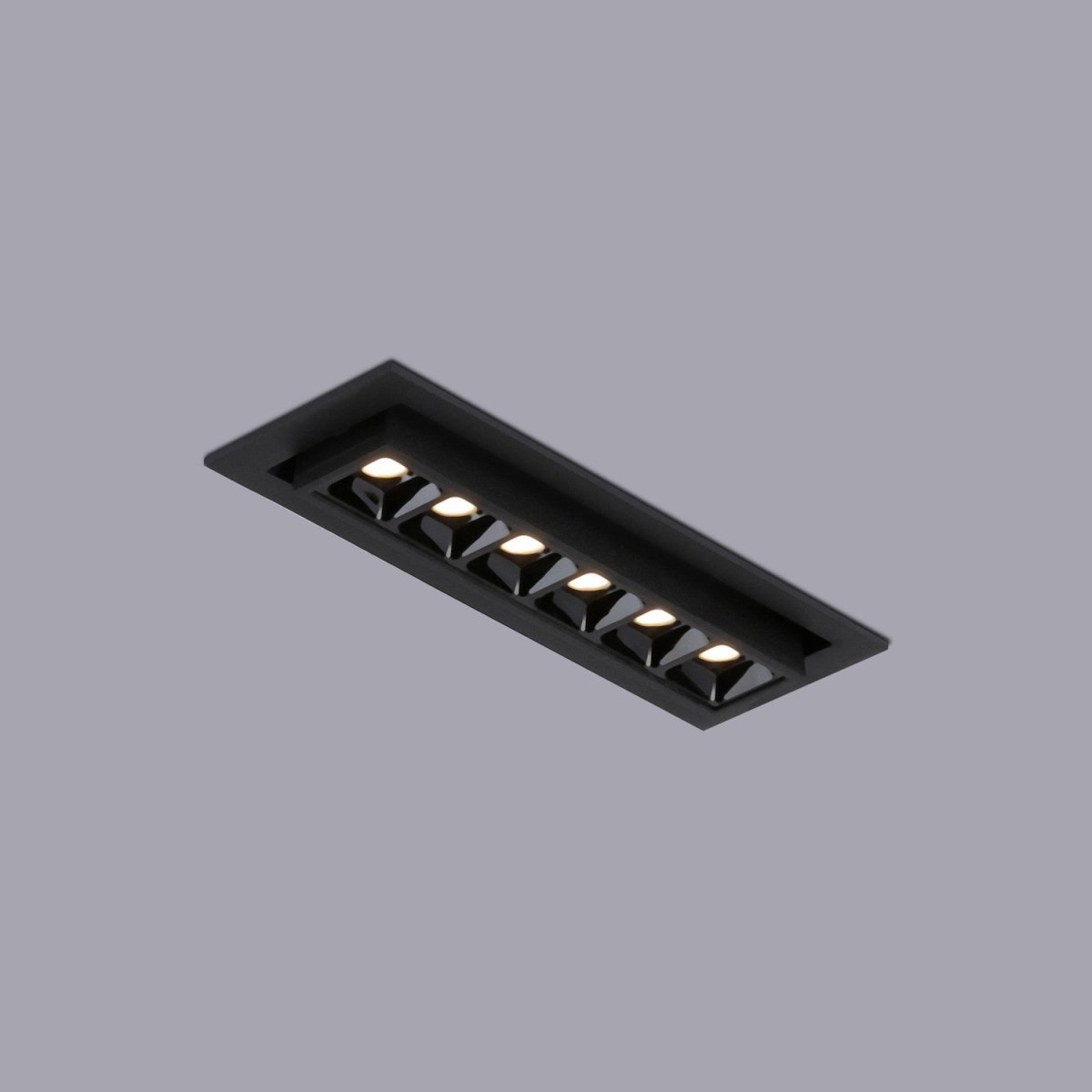 Foco lineal LED empotrable 10W - Orientable - UGR18 - CRI90 - Chip OSRAM - 2800K - Barcelona Led-