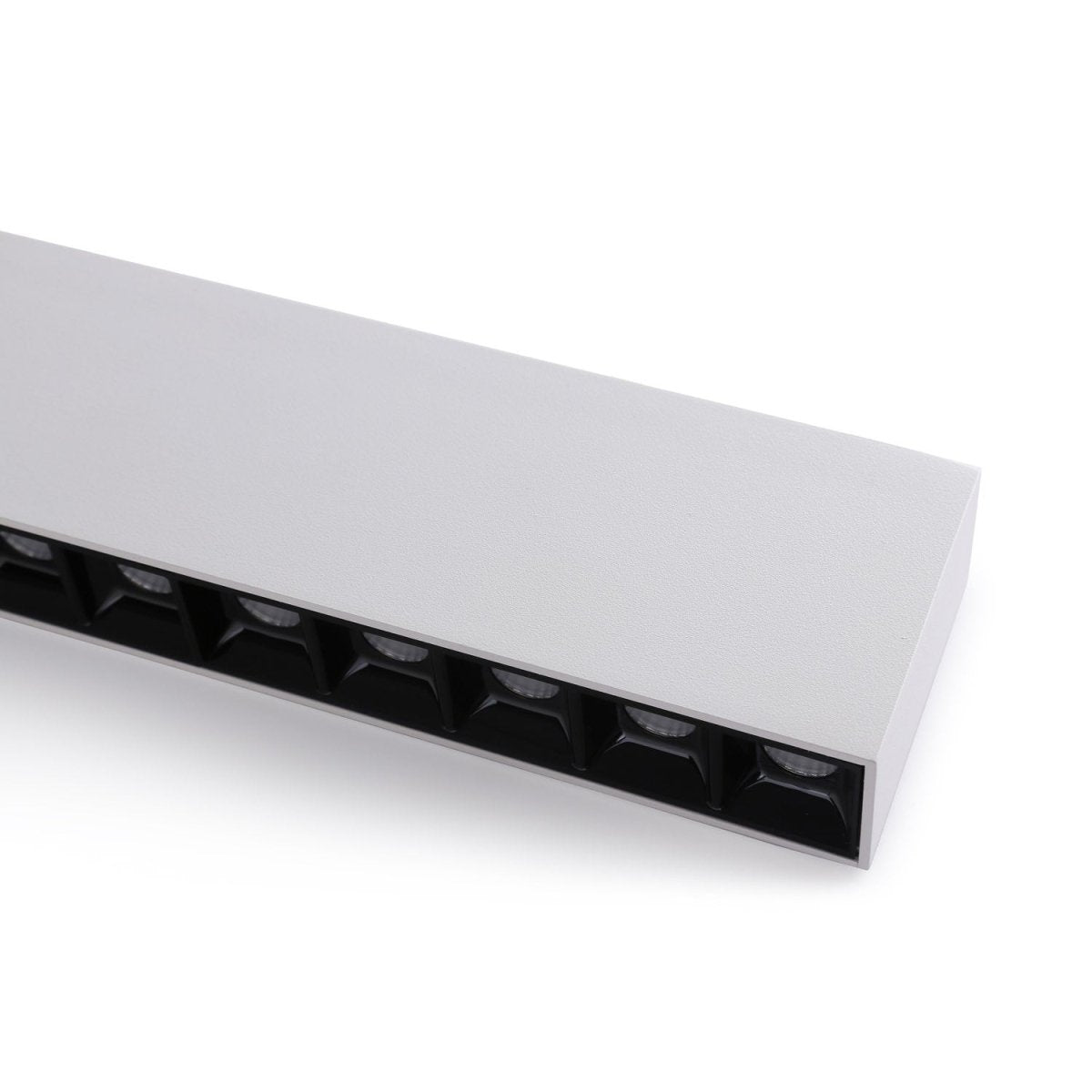 Foco lineal LED superficie color blanco - 20W - UGR18 - CRI90 - Chip OSRAM - Barcelona Led-