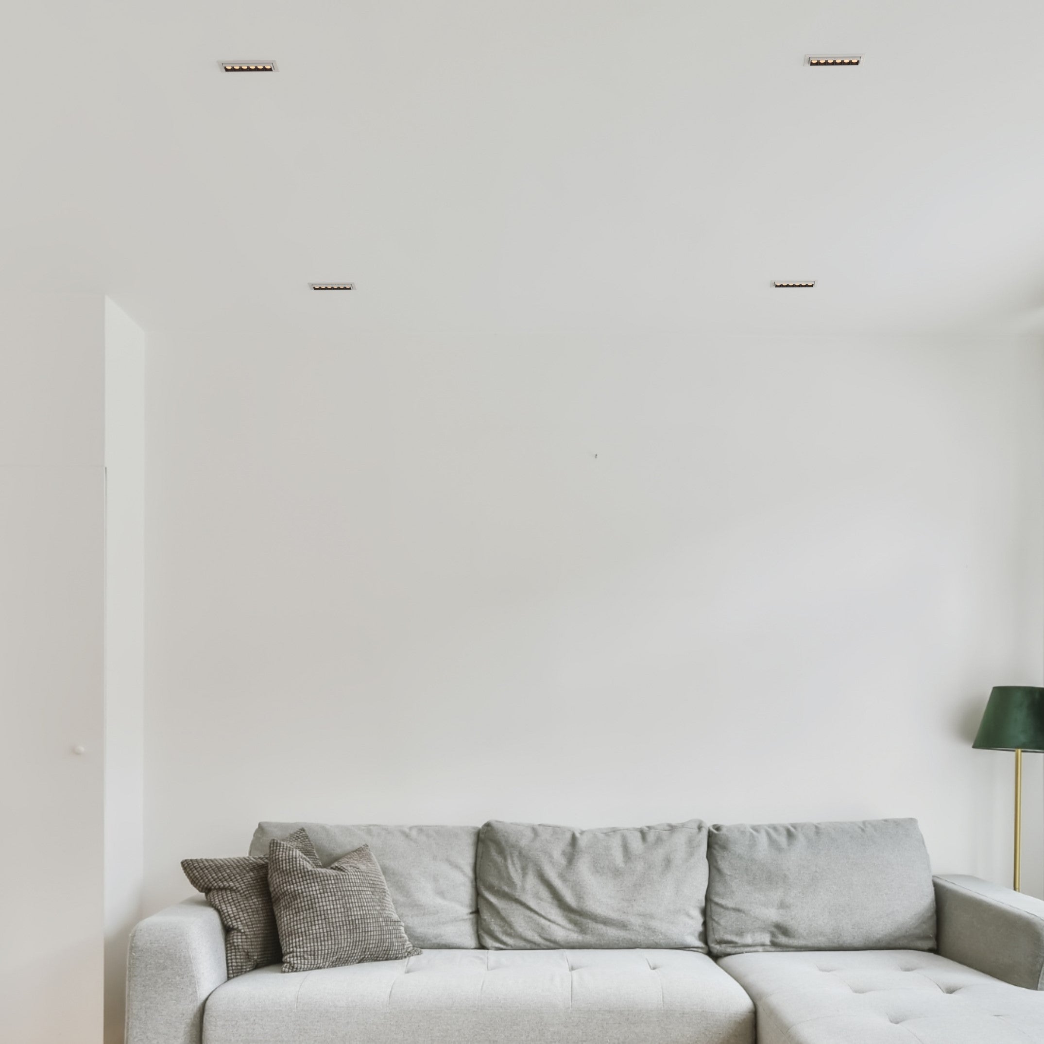 Foco lineal LED empotrable 10W - Orientable - UGR18 - CRI90 - Chip OSRAM - 2800K (24)