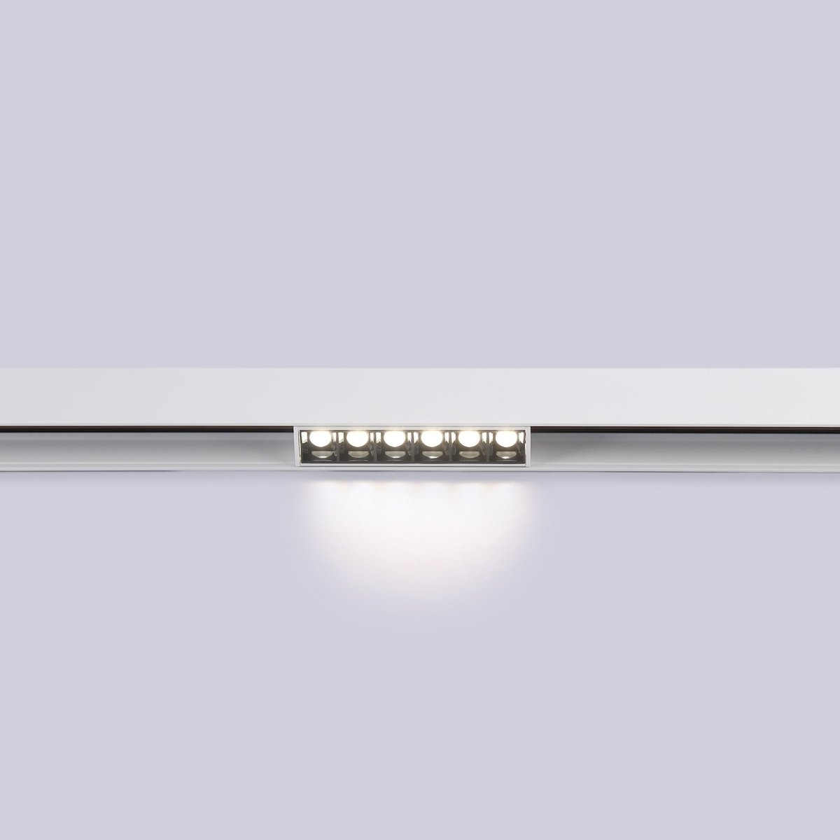 Luminaria lineal LED para carril magnético 48V - 6W - UGR 16 - Barcelona Led-