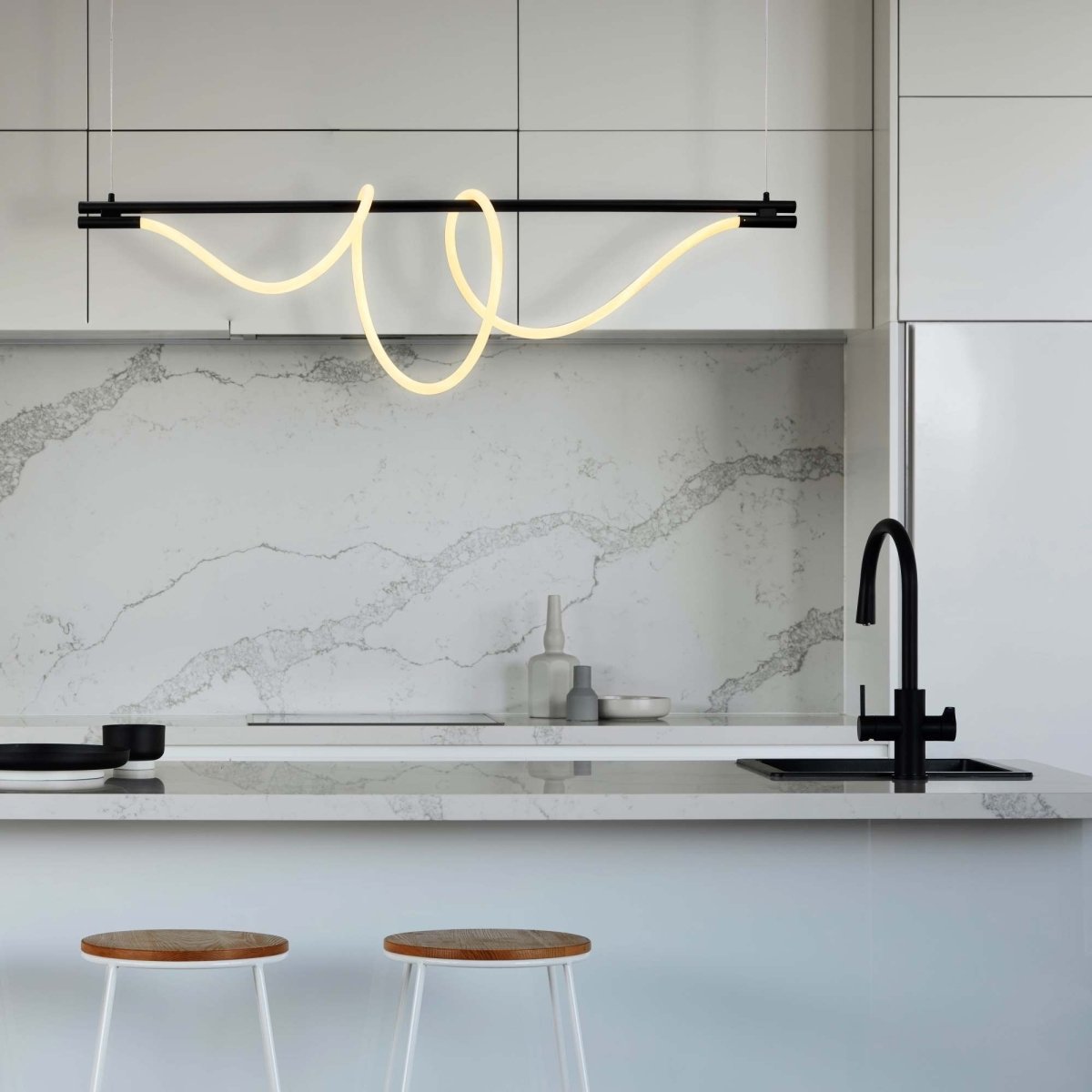 Lámpara colgante moderna neón ondulante "Corda" - 360º - 45W - 3000K - Barcelona Led-Decoración