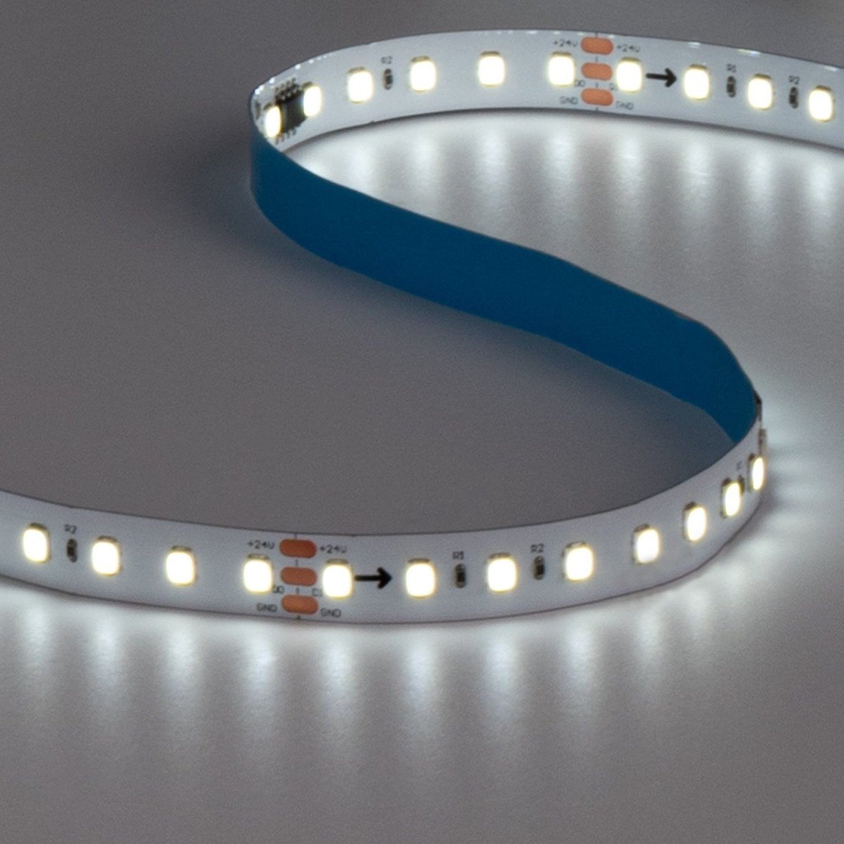 Tira LED monocolor inteligente IC 24V DC - 15W/m - IP20 - 120LED/m - Ancho 10mm - 10 metros - Barcelona Led-
