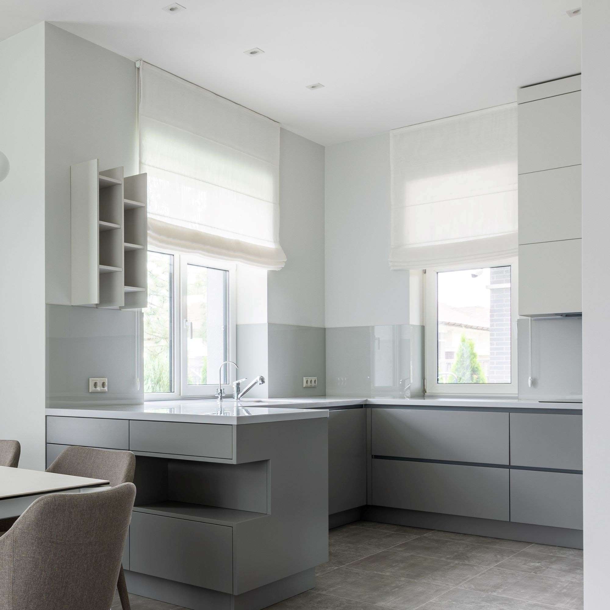 Aro downlight cuadrado basculante para bombilla GU10 / MR16 - Bajo UGR - Corte Ø75 mm (4)