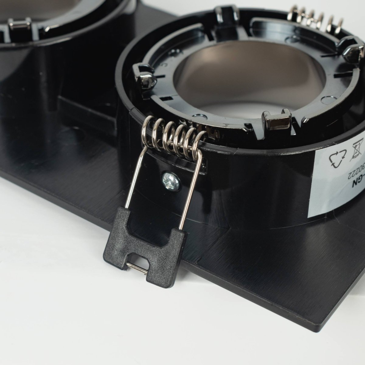 Aro downlight cuadrado basculante doble GU10 / MR16 - Bajo UGR - Corte 75 x 150mm - Barcelona Led-
