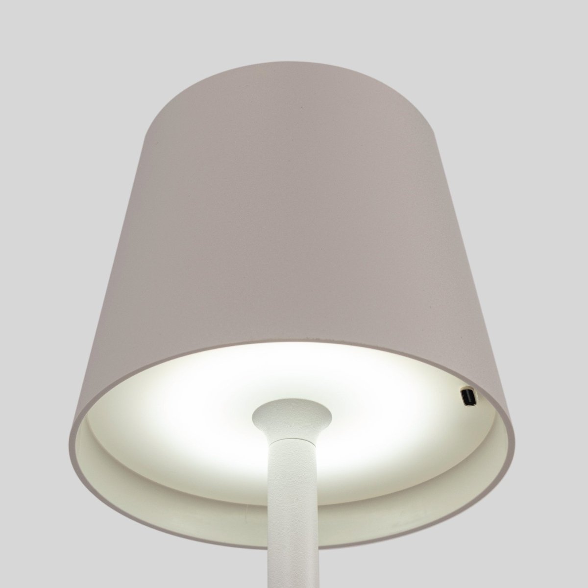 Lámpara de mesa portátil LED CCT "Laura" - 1,5W - Táctil - Intensidad regulable - Barcelona Led-Decoración