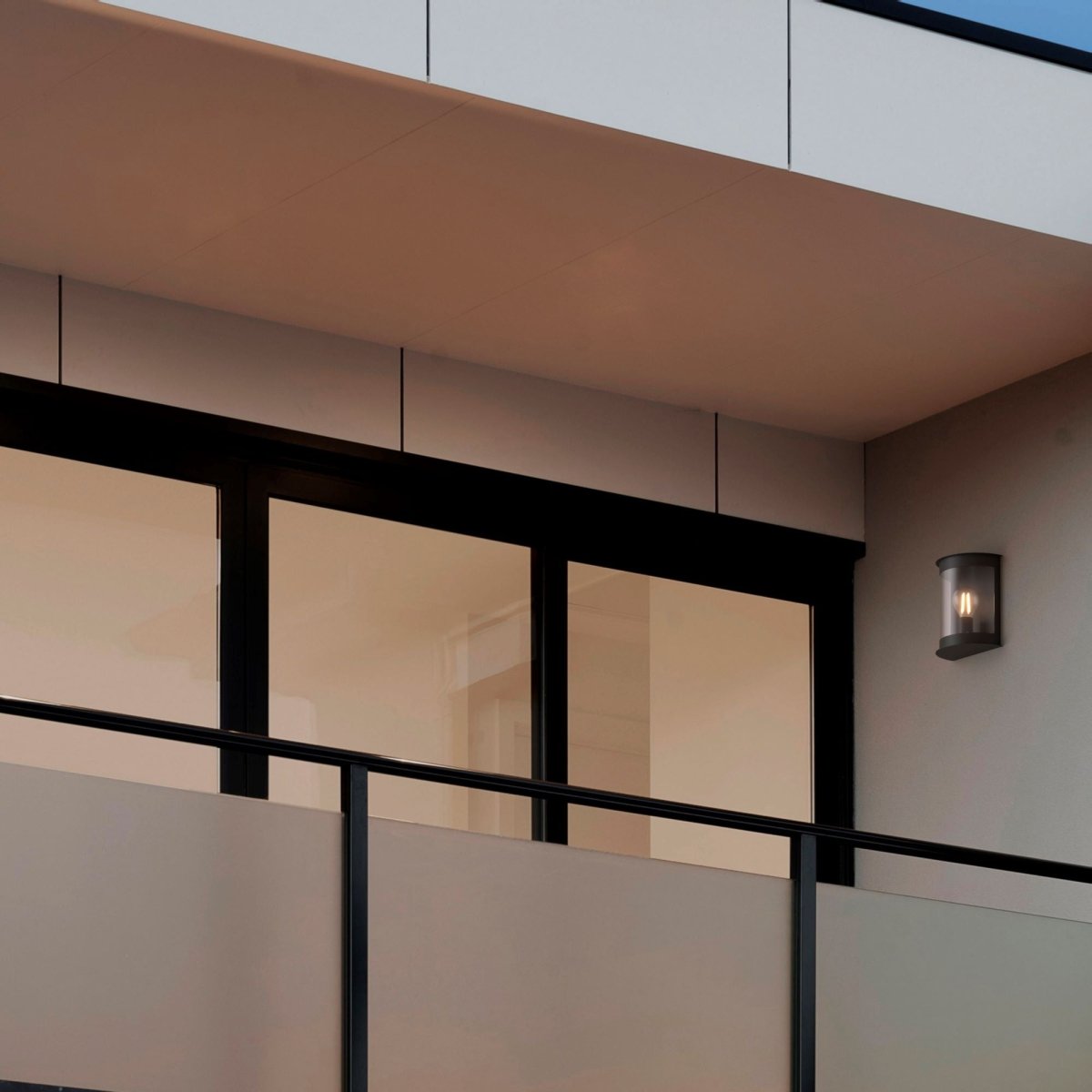 Aplique de pared exterior en aluminio "Dona" - IP44 - E27 - Barcelona Led-Decoración