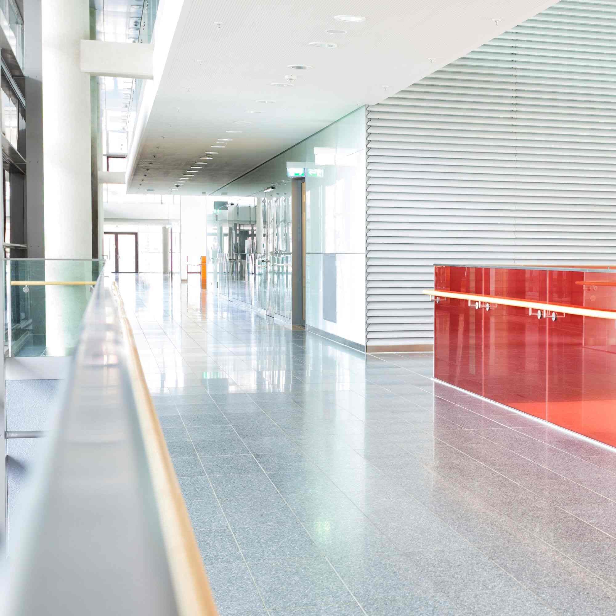 Downlight PRO 24W - CCT - 153lm/W - IP54 - UGR19 - Corte ø205mm (10)