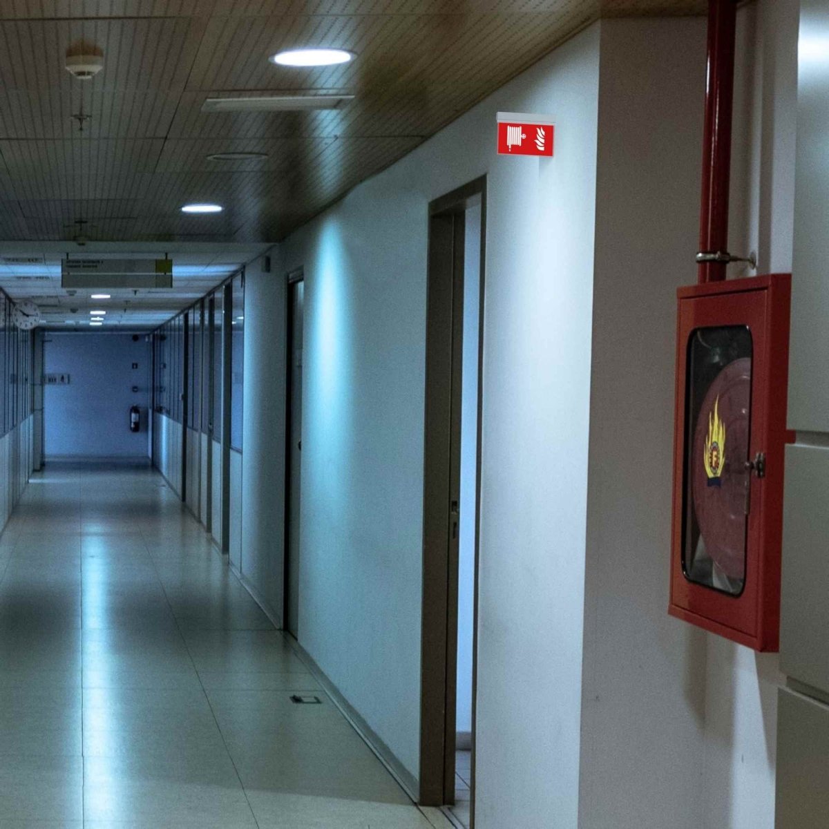 Luz de emergencia permanente con pictograma "Boca de incendio" - Barcelona Led-
