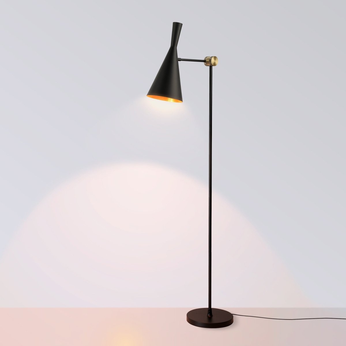 Lámpara de pie de diseño "Olivia" Negro - Barcelona Led-Decoración