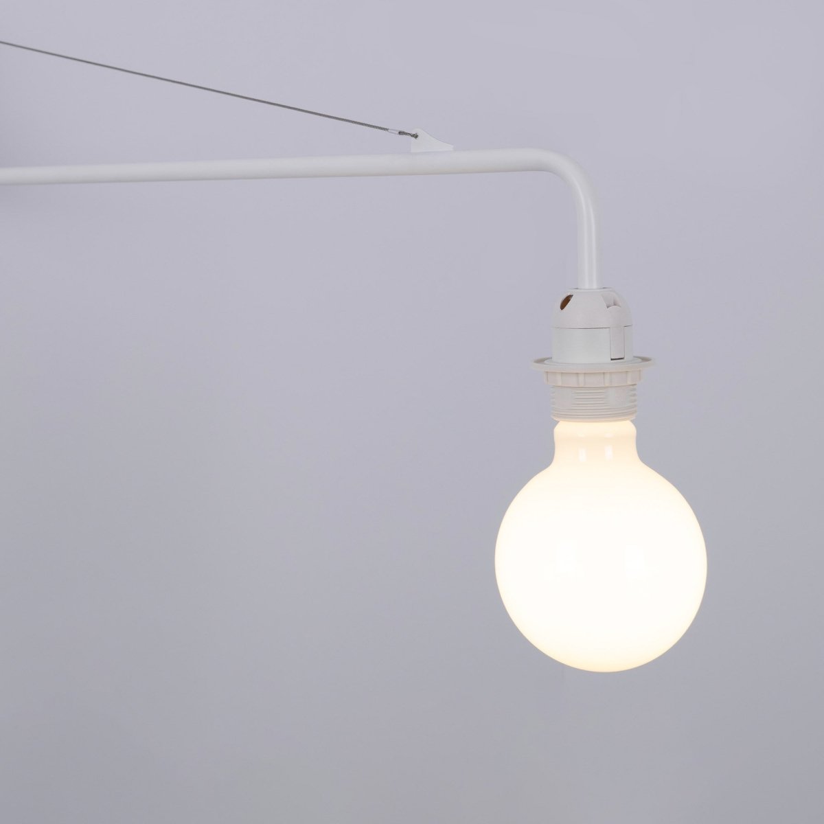 Aplique de pared orientable con cable y enchufe "Pitt" - Barcelona Led-Decoración