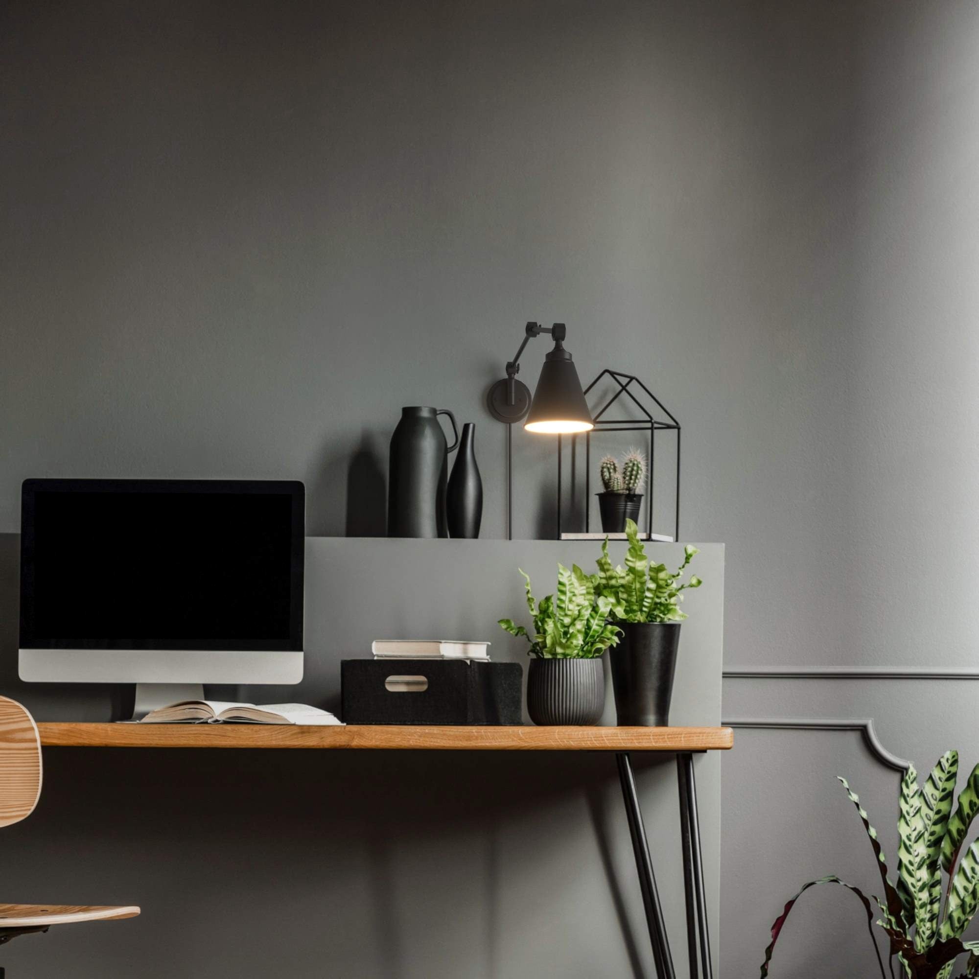 Aplique de pared vintage orientable con cable y enchufe "Tika" (1)