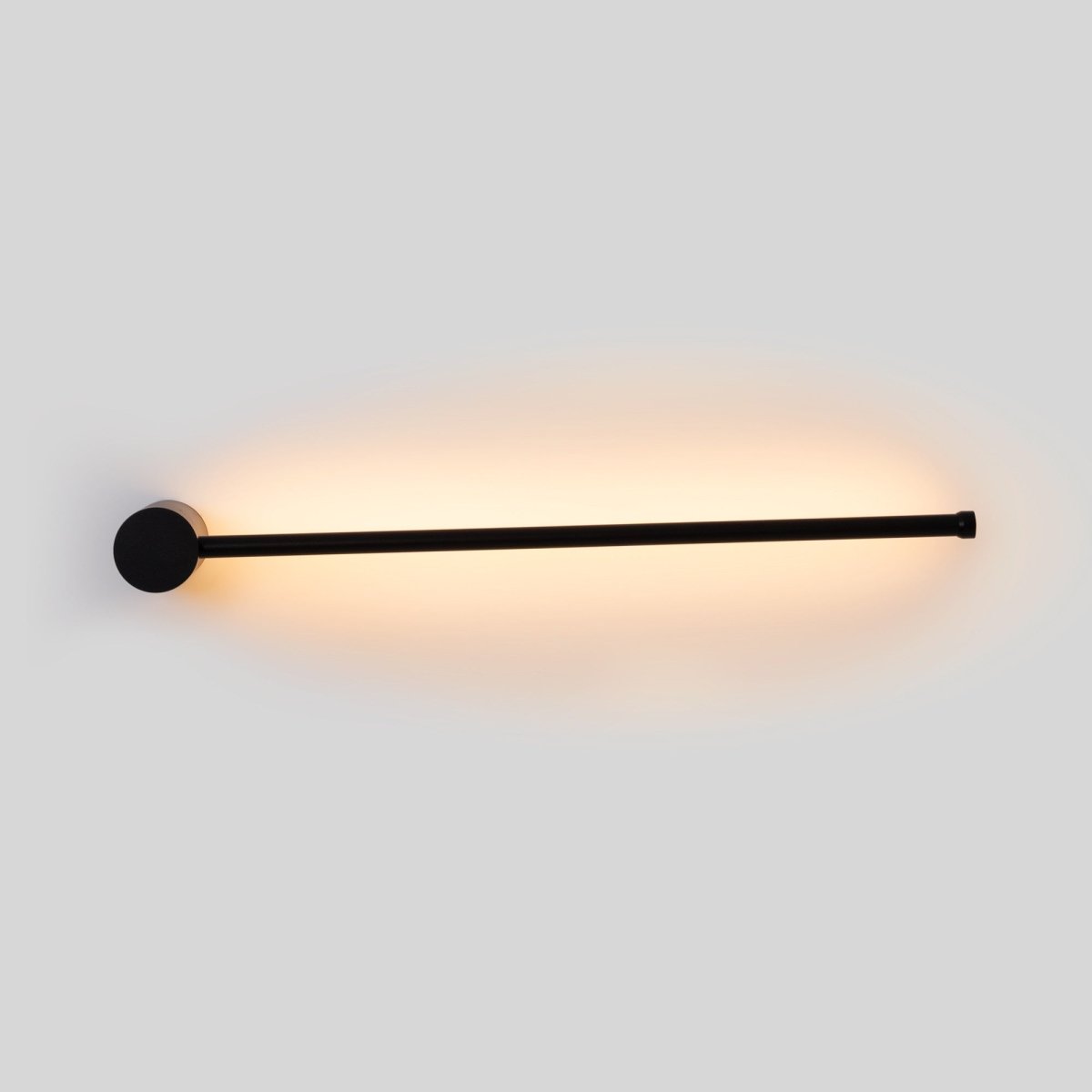 Aplique de pared minimalista lineal "KENDA-R" 10W - Rotatorio 360º - Blanco Cálido - Barcelona Led-Decoración