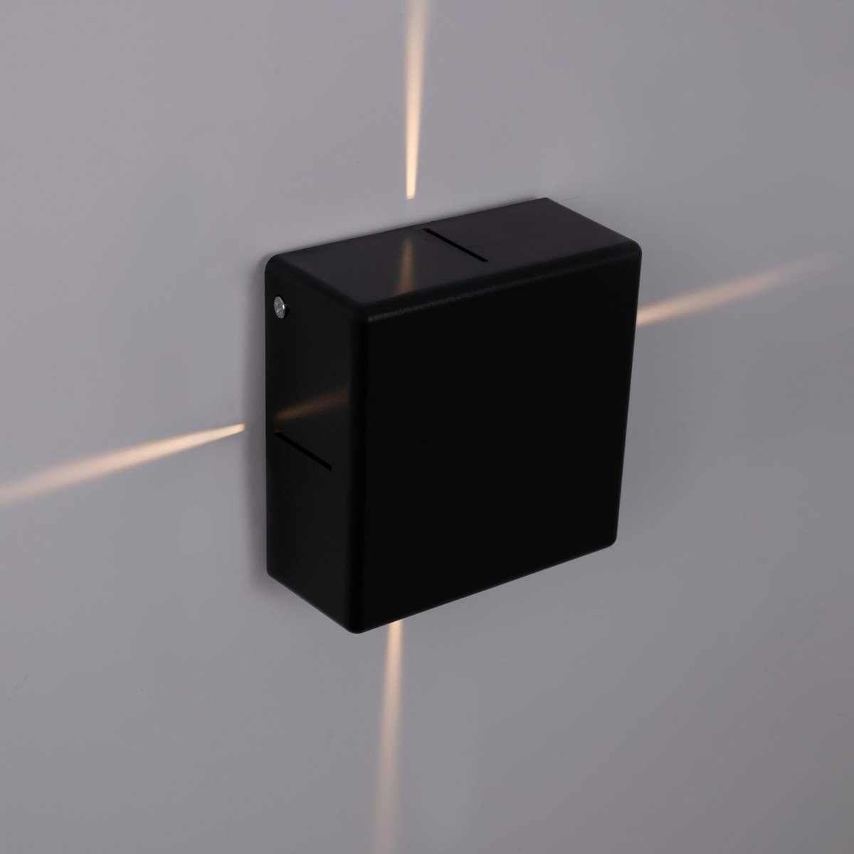 Aplique de pared exterior LED cuadrado "Karen 4" - 6W - IP54 - Emisión de luz cuatro caras - Barcelona Led-Decoración