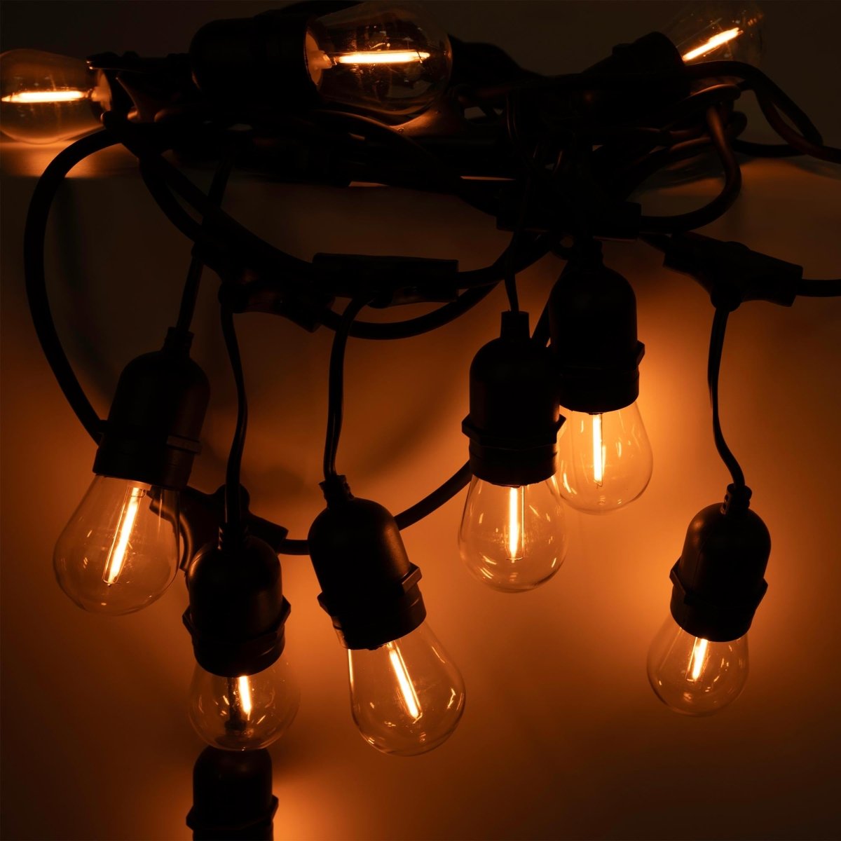 Kit guirnalda luces exterior 11,5 metros + 10 bombillas LED E27 filamento 1W - IP44 - Barcelona Led-
