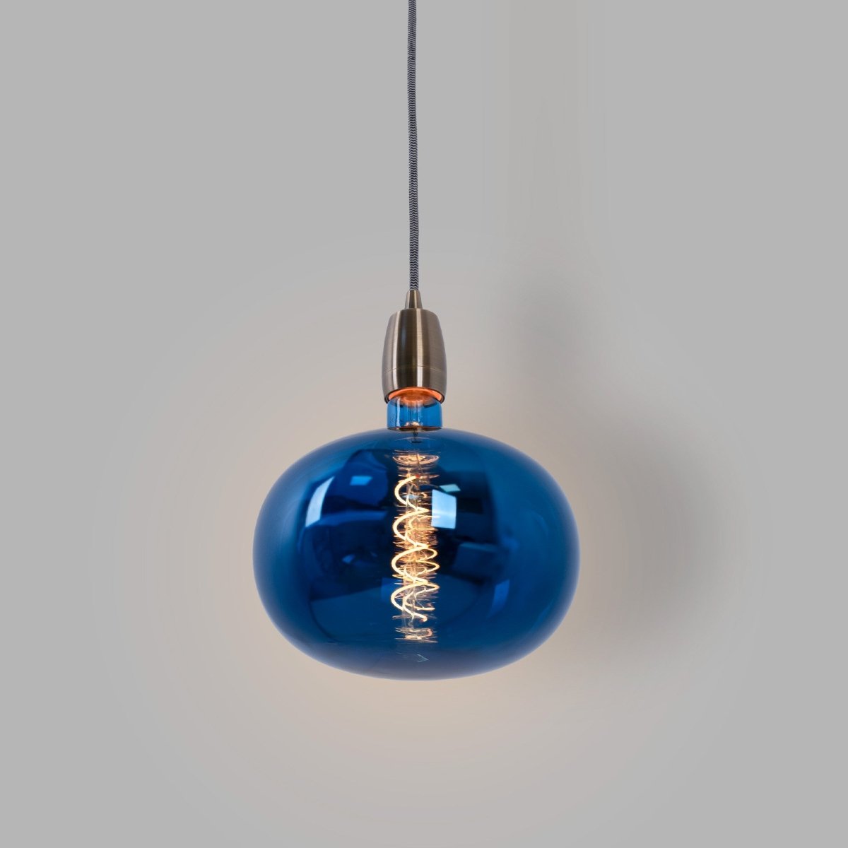 Bombilla decorativa LED de filamento "Decor" - E27 R220 - Regulable - 4W - 1800K - Barcelona Led-