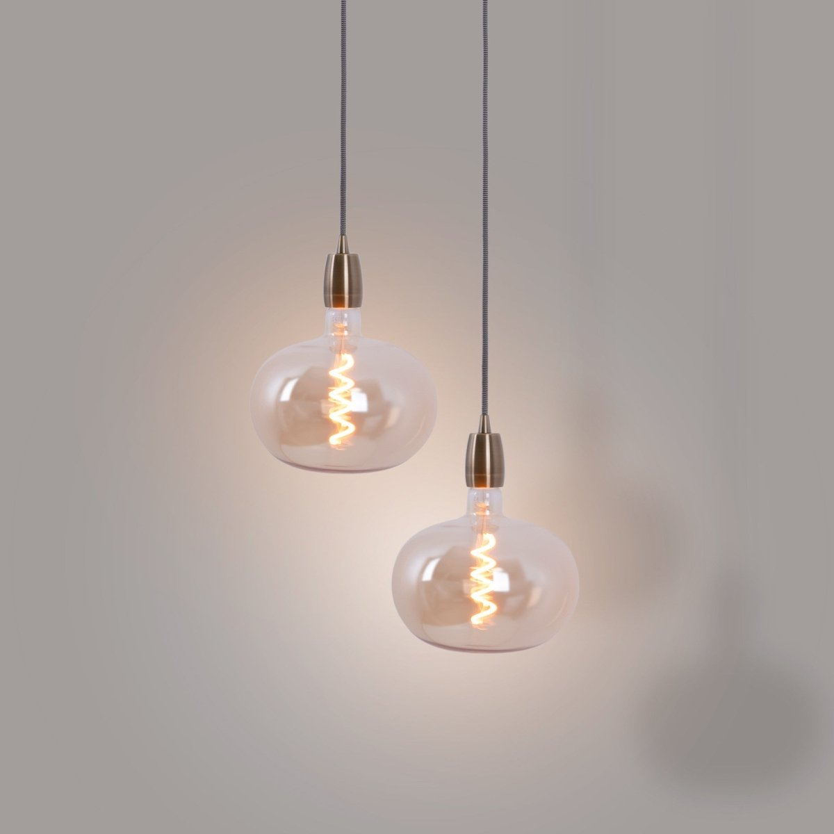 Bombilla decorativa LED de filamento "Decor" - E27 R220 - Regulable - 4W - 1800K - Barcelona Led-