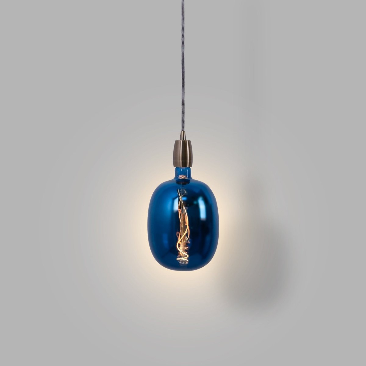 Bombilla decorativa LED de filamento - E27 T170 - Regulable - 4W - 4200K - Barcelona Led-