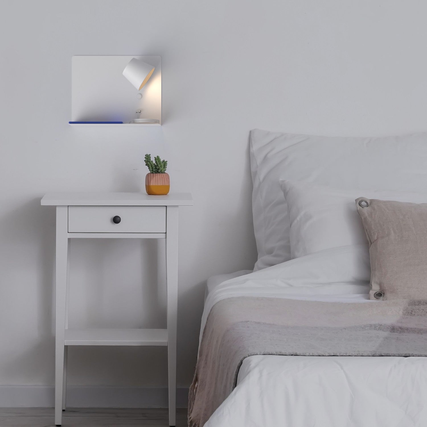 Aplique de pared para lectura con puerto USB "BASKOP" - 6W - Luz derecha (3)