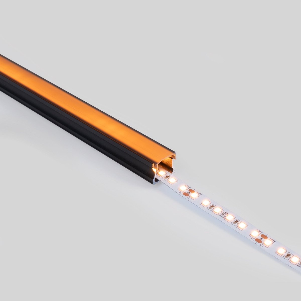 Perfil tira LED de superficie con difusor - Kit completo - 17,6x14,5mm - Tira LED ≤  12 mm - 2 metros - Barcelona Led-