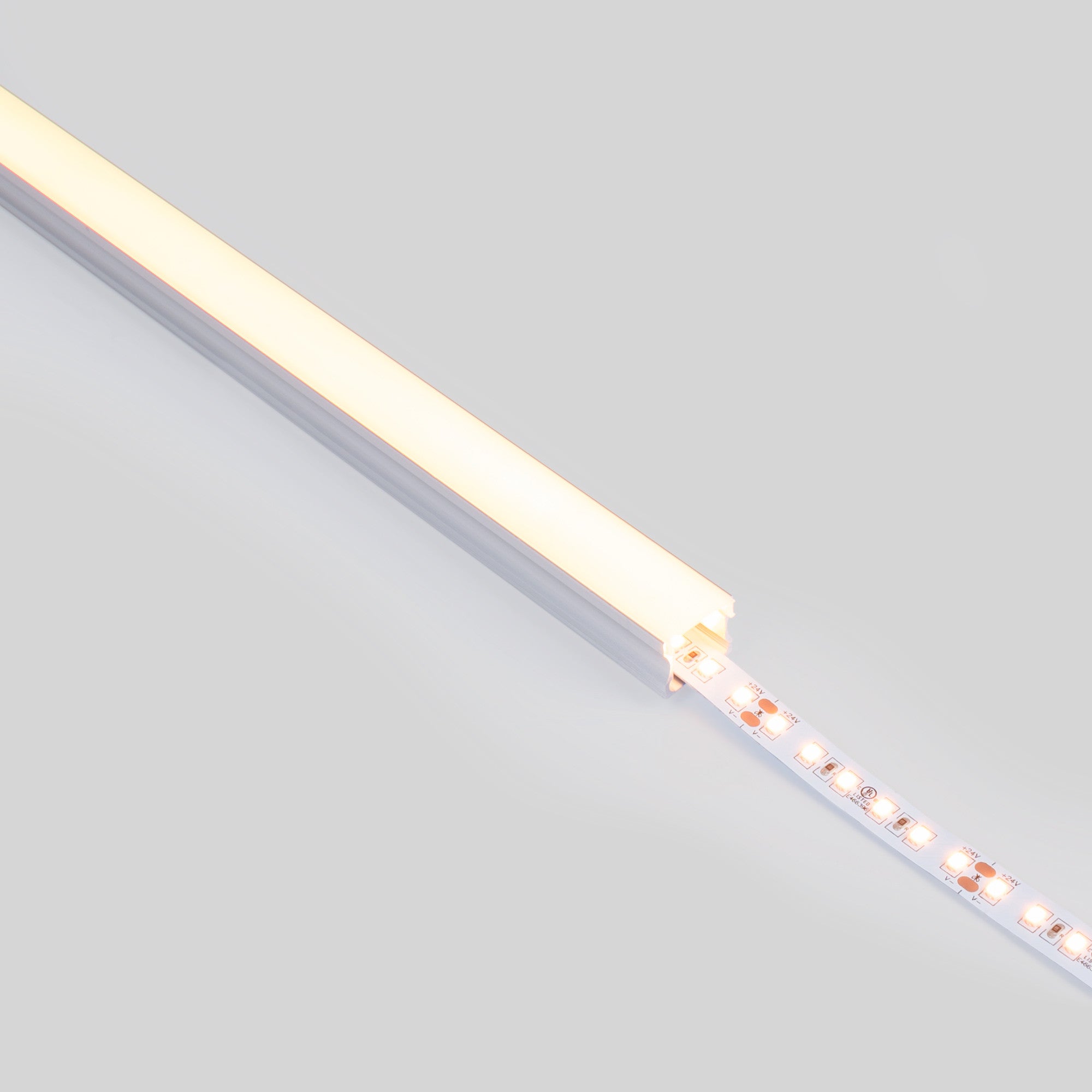 Perfil tira LED de superficie con difusor - Kit completo - 17,6x14,5mm - Tira LED ≤  12 mm - 2 metros (37)