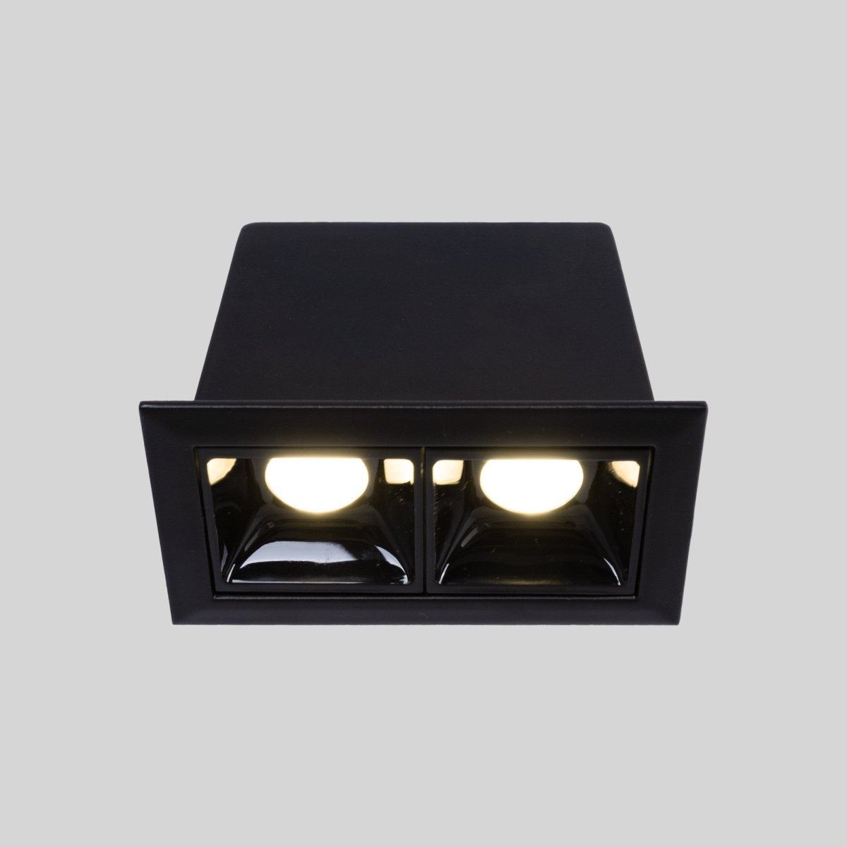 Foco lineal LED empotrable 4W - UGR18 - CRI90 - Chip OSRAM - Barcelona Led-
