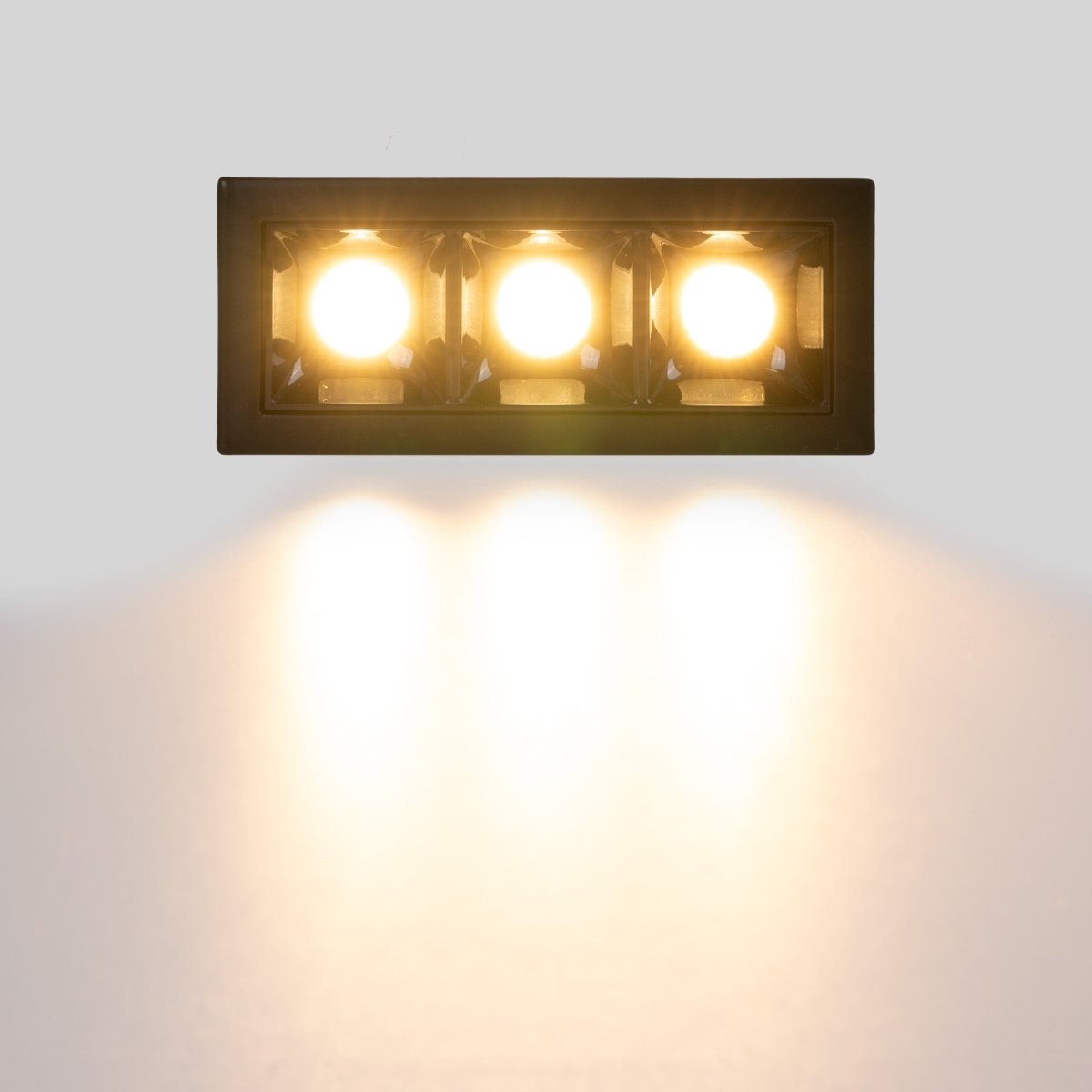 Foco lineal LED empotrable triple 6W - UGR18 - CRI90 - Chip OSRAM - Barcelona Led-