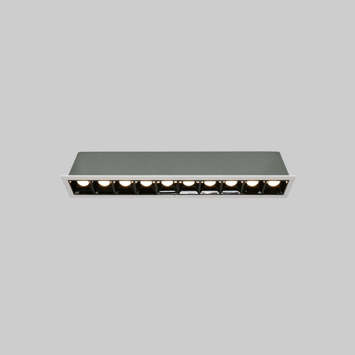 Foco lineal LED empotrable 20W - UGR18 - CRI90 - Chip OSRAM - Barcelona Led-