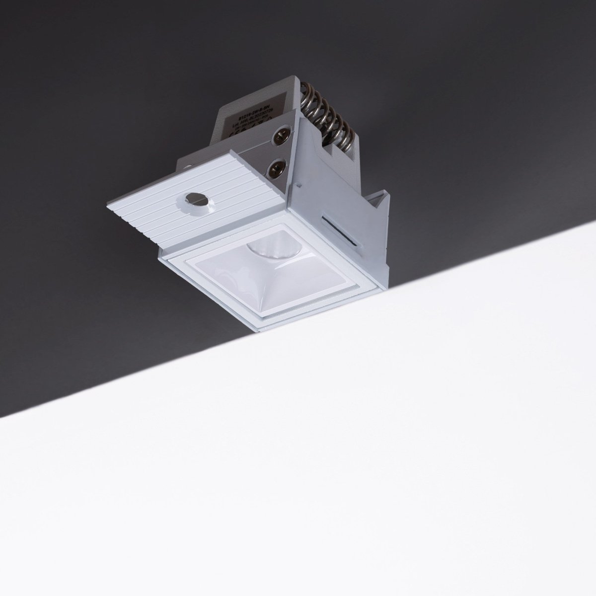 Foco lineal LED trimless / integración - 2W - UGR18 - CRI90 - Barcelona Led-
