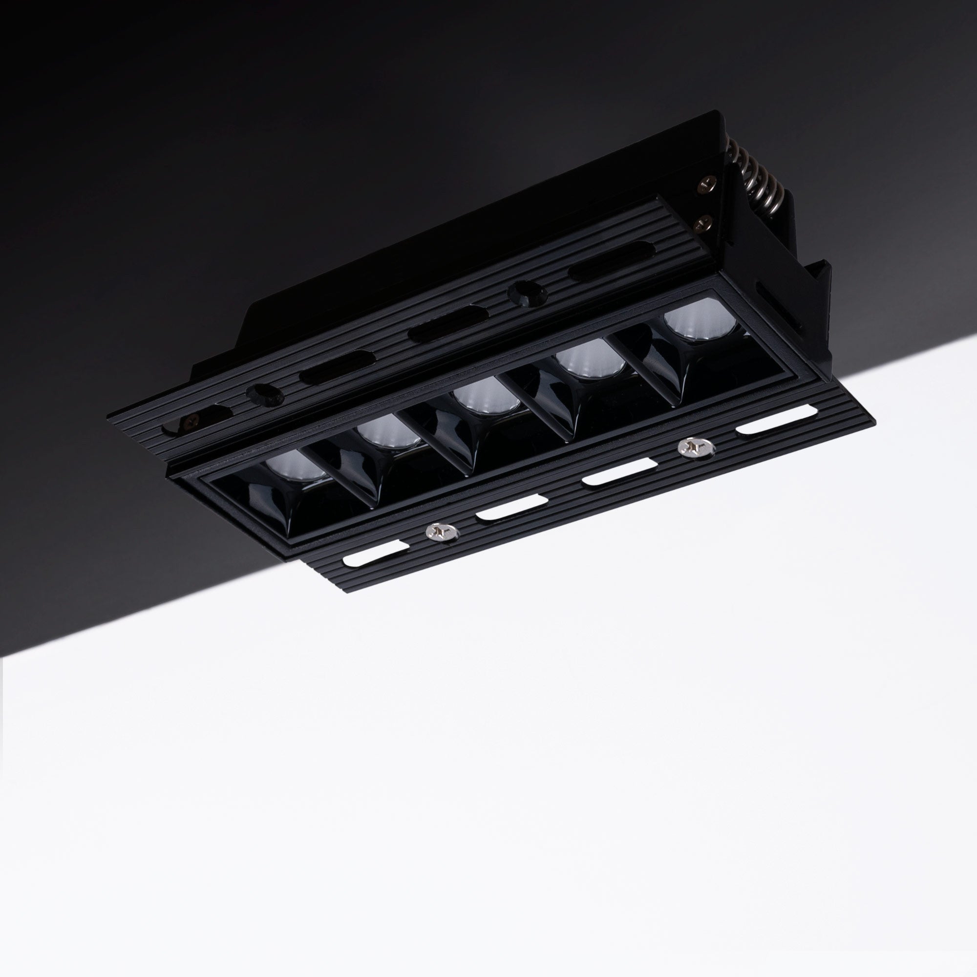 Foco lineal LED trimless / integración - 12W - UGR18 - CRI90 (19)