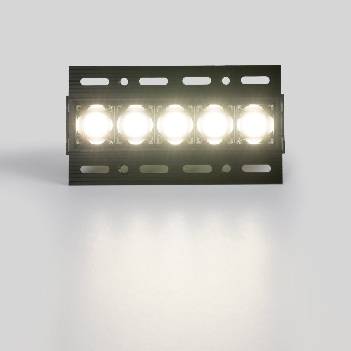 Foco lineal LED trimless / integración - 12W - UGR18 - CRI90 - Barcelona Led-