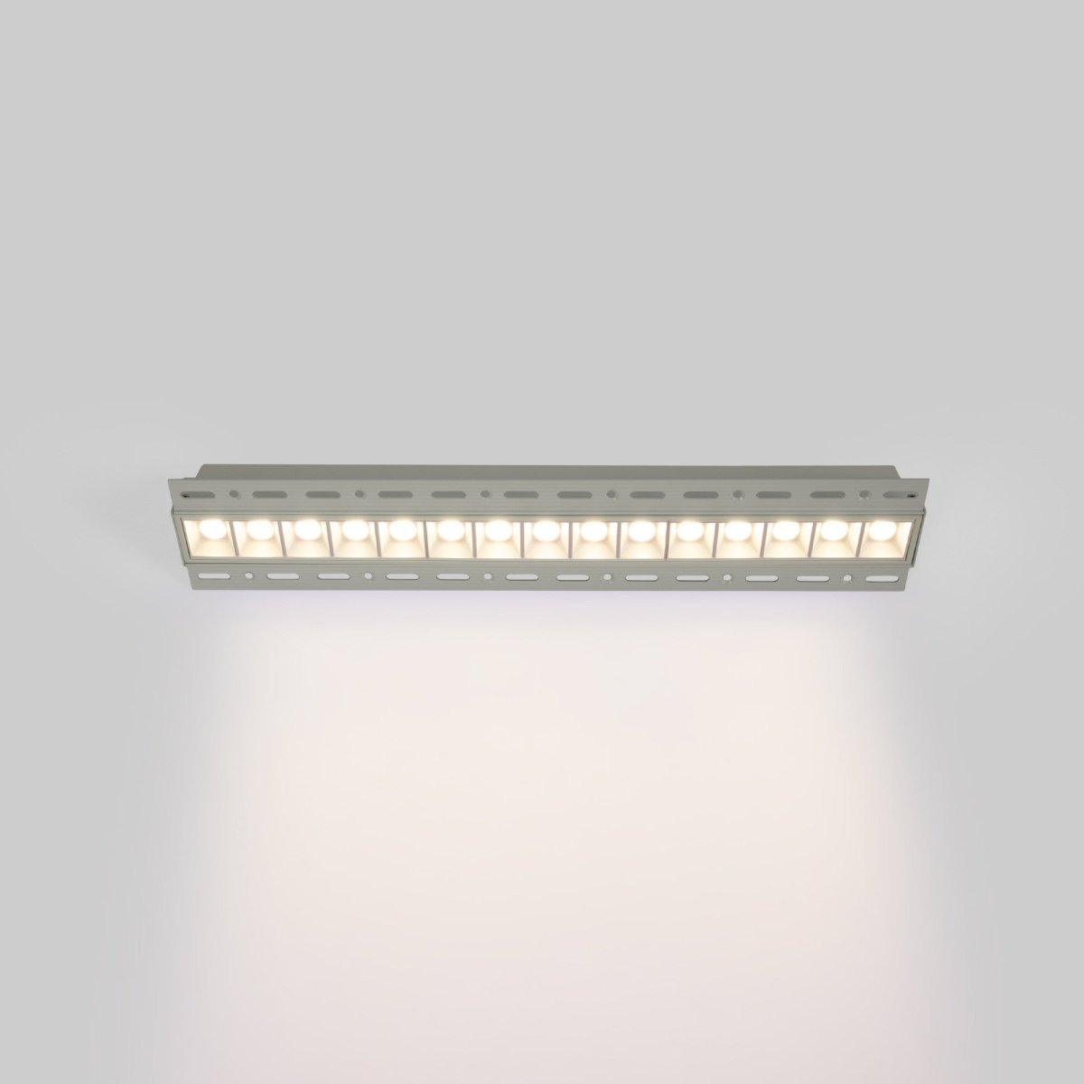 Foco lineal LED trimless / integración - 30W - UGR18 - CRI90 - Barcelona Led-